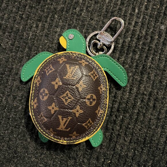 Louis Vuitton LV Turtle Pouch Keychain/Bag Charm